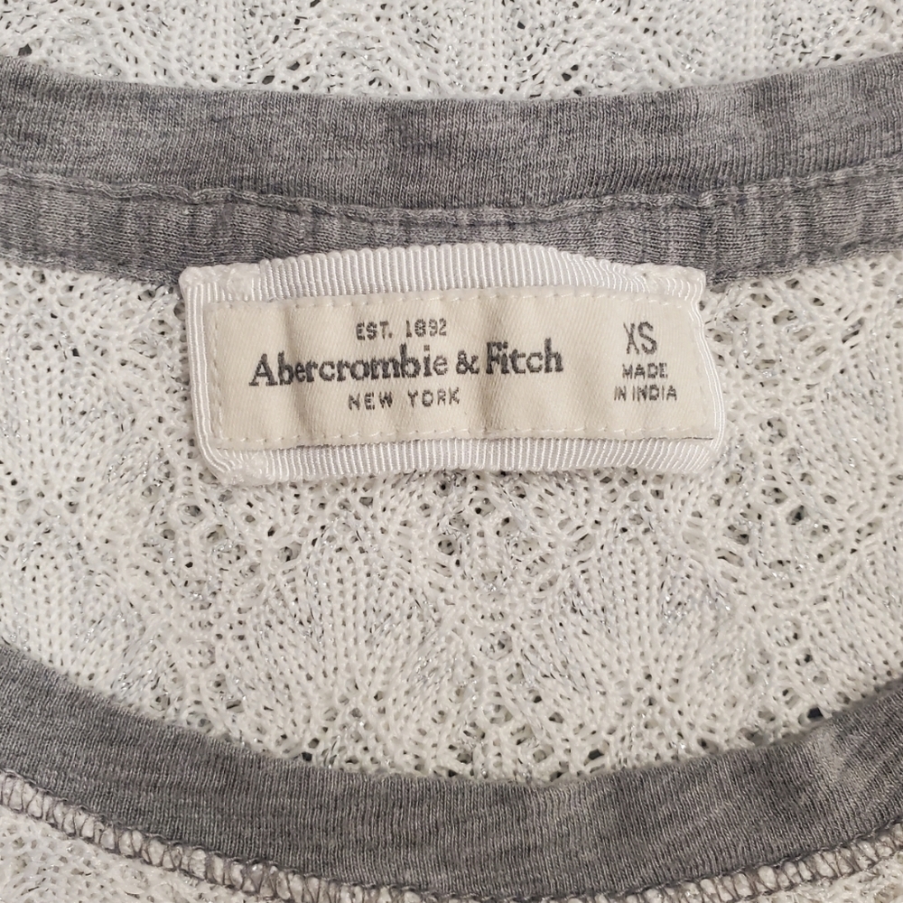 Abercrombie Fitch Top Womens Size XS White 3/4 Sleeve Scoop Neck Crochet Shirt - Picture 7 of 10